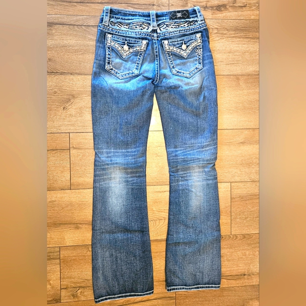 Very Lightly Worn- MISS ME JEANS- Low-Rise Embellished Bootcut Jeans- Size 27x34